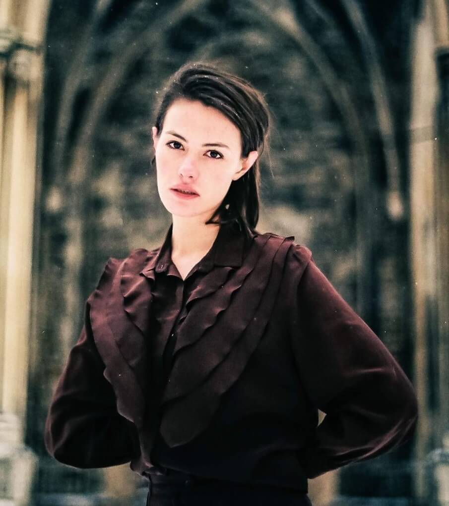 Yeminli Arkadaşlar: Oyuncuların ve filmin özellikleri Yeminli Arkadaşlar: Oyuncuların ve filmin özellikleri