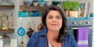 Refika ile Öze Dönüş Sunucusu Refika Birgül Kimdir?