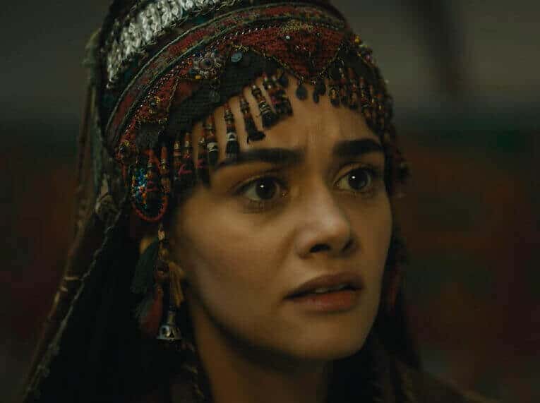 Ertuğrul Bey ve Sırma Evlenecek mi Ertuğrul Bey ve Sırma Evlenecek mi