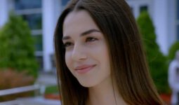 Sevdim Seni Bir Kere Aslım Kimdir?