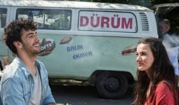 İnsanlar İkiye Ayrılır Oyuncu Kadrosu (Tüm Oyuncuları)