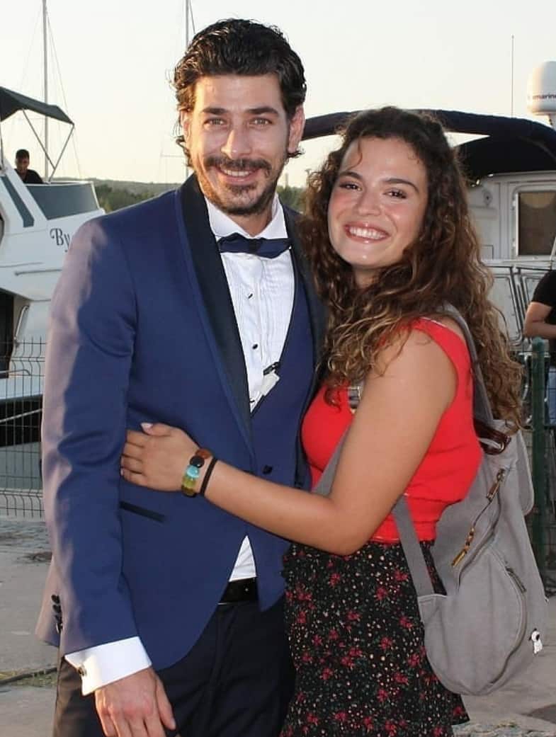 Bahar'da Aşk Filmi Oyuncuları 1