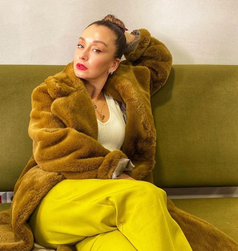 Biz Kimden Kaçıyorduk Anne Oyuncuları