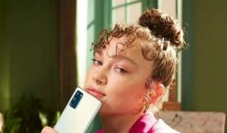 Aziz Dizisi Efnan Kimdir? Bilinmeyenleri Neler? Melisa Şenolsun Kim?