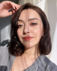Kızılcık Şerbeti Birsen