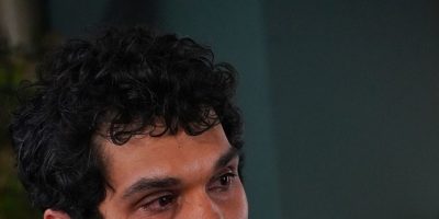 Yalan Dizisi Alaz Kimdir? Gurur Çiçekoğlu Biyografisi