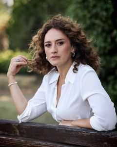 Aile Saadeti Oyuncuları Öykü
