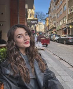 Çarpıntı Oyuncuları Melisa