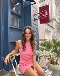 Cennetin Çocukları Buse Meral