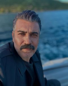 Çok Uzak Çok Yakın Oyuncuları Kemal