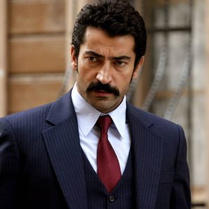 Aile Bir İmtihandır Oyuncuları Kenan İmirzalıoğlu