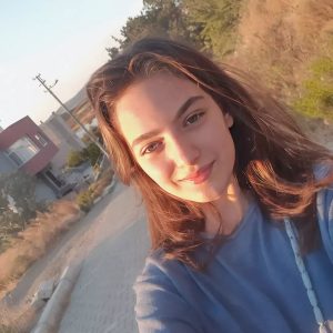 Taşacak Bu Deniz Oyuncuları Eleni