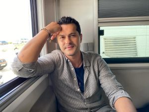 Ansızın Oyuncuları Karan