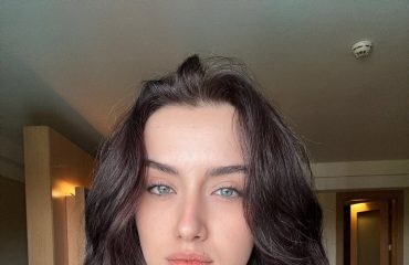 Cemre Arda Kim? Ömür Usta Nazlı Kimdir? Sevgilisi