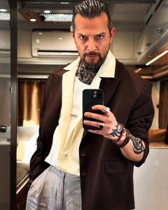 Daha On Yedi oyuncuları Serhat