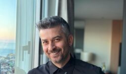 Uzak Şehir Enver Kimdir? Onur Özaydın Kim? Sevgilisi