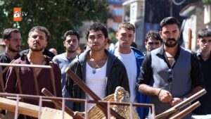 Alti Ustu Istanbul 5 Ekim Neden Yok